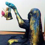 El humano y la flor
